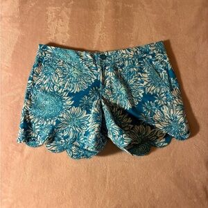 Lilly Pulitzer Blue Floral Women's Shorts